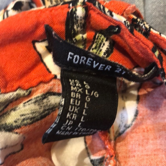 Forever 21 floral flow paper bag shorts - Picture 2 of 2